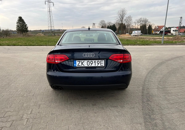 Audi A4 cena 31900 przebieg: 194000, rok produkcji 2010 z Koszalin małe 154